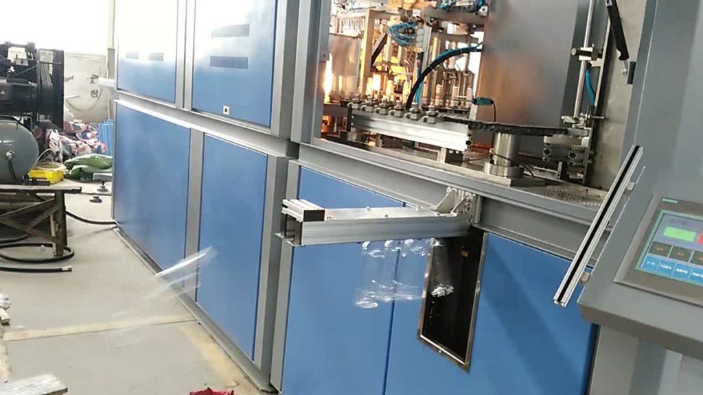 Water PET Bottle Blowing Machine 6000 Bottles Per Hour 6 BM A6 6000BPH Bottle Making Machine Blow Molding Machine 00 04 00